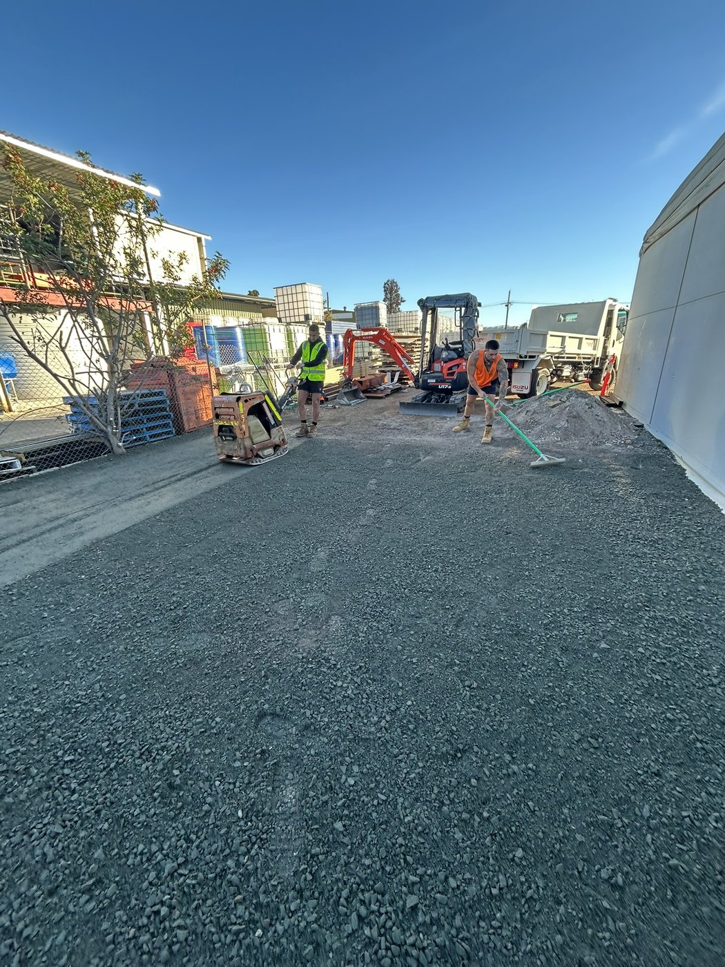 Chex Earthworks crew on site, Perth's South