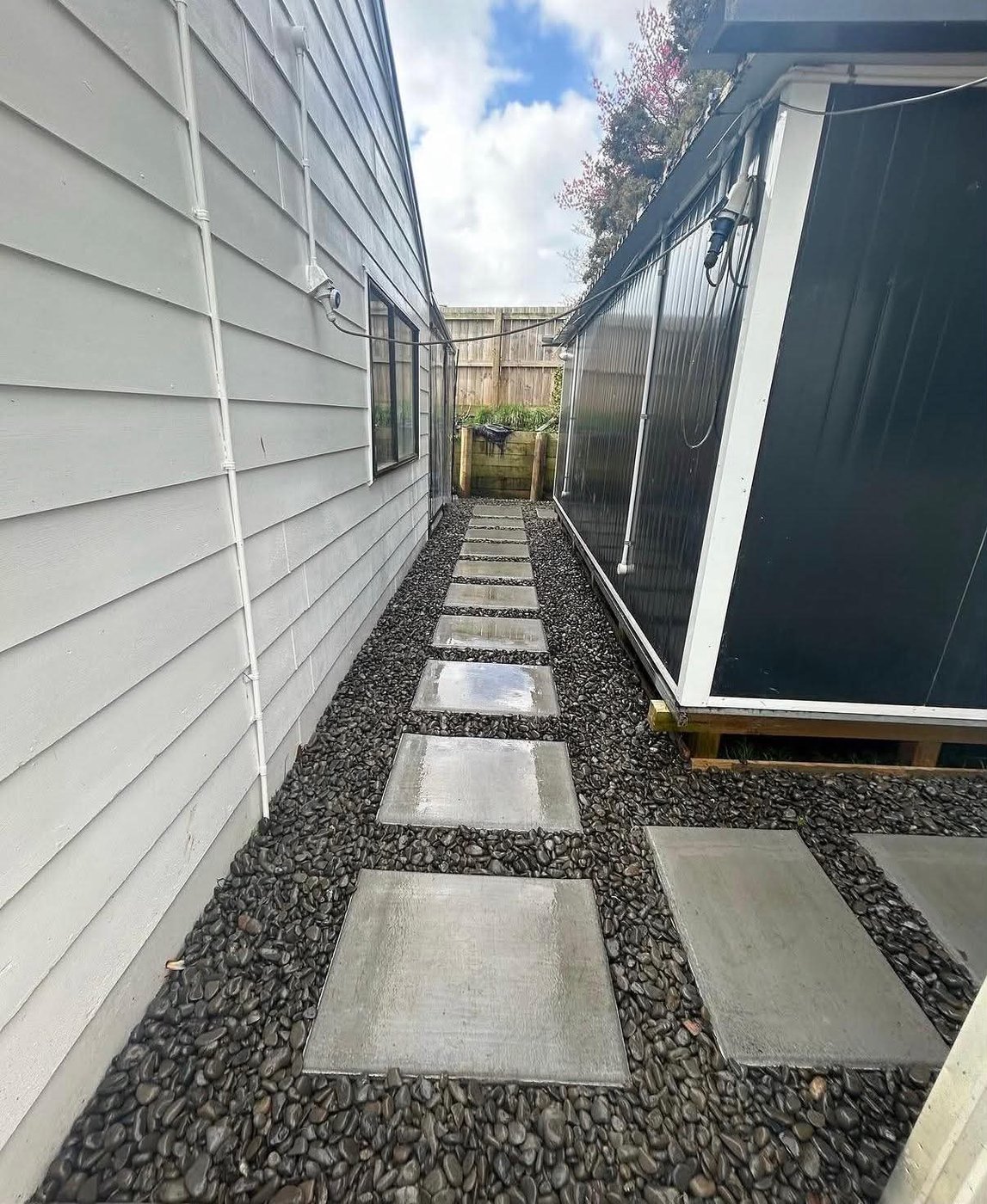 Stepping stone path